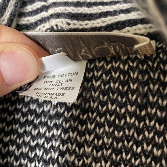 Chris Triola sweater women’s medium handmade black ivory thick warm aztec - Picture 4 of 6